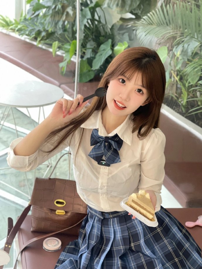 真探 第一季 封面